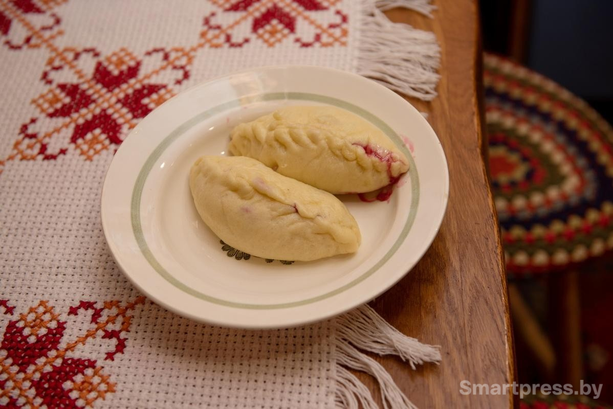 10-Вареники на тарелке.jpg