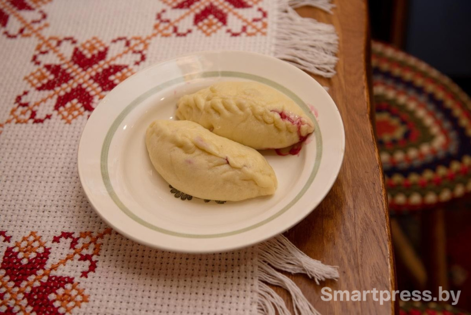10-Вареники на тарелке.jpg