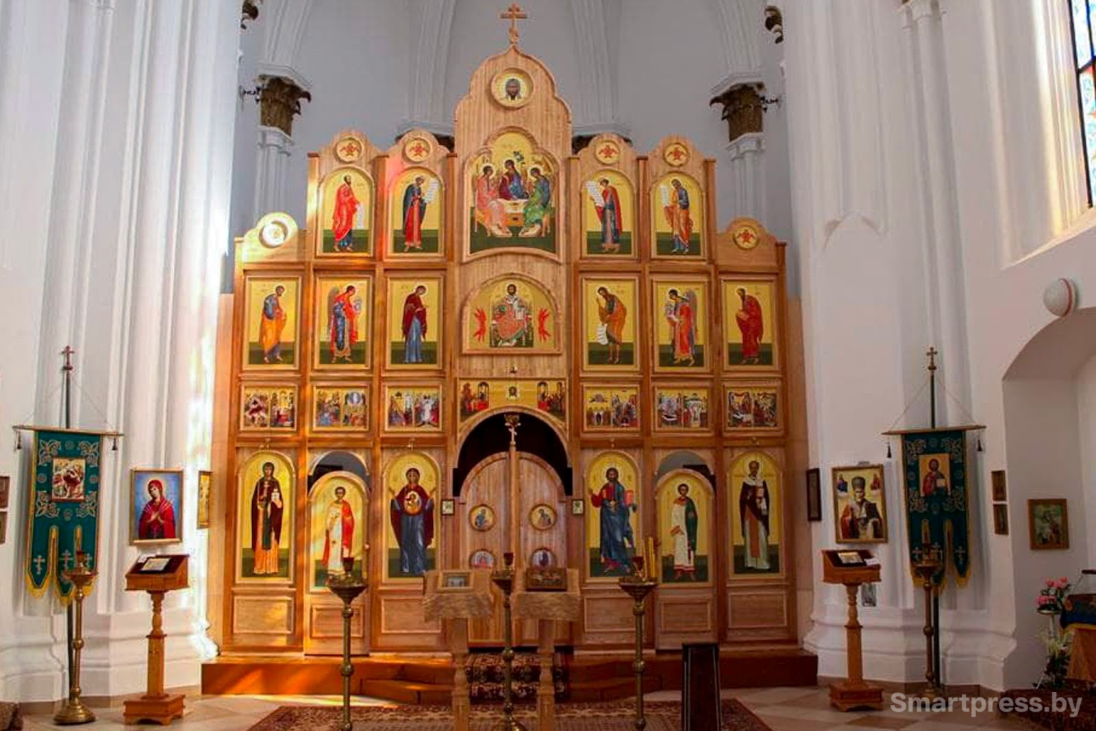 Церковь Успения Пресвятой Богородицы в агрогородке Сарья 2.jpg