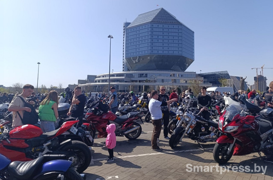 Минск_сезон_байкеры.jpg