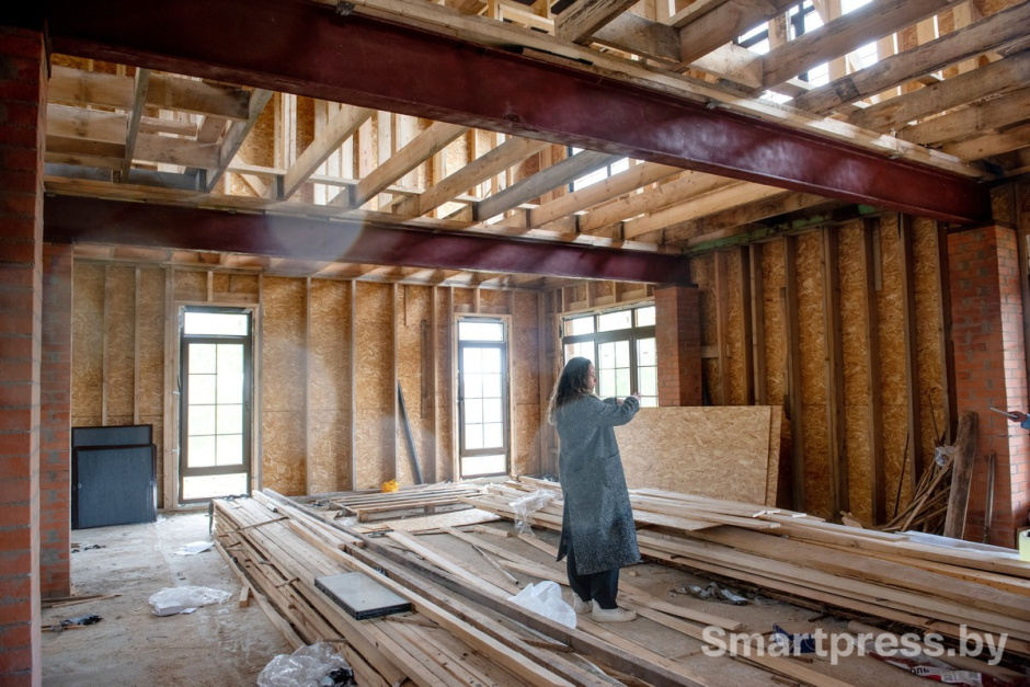 Семья из Израиля переехала жить в белорусскую деревню 17.jpg