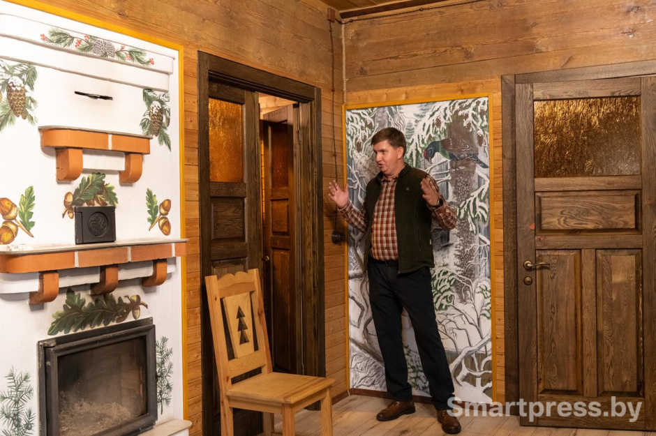 18-Деревенская хата в агроусадьбе.jpg