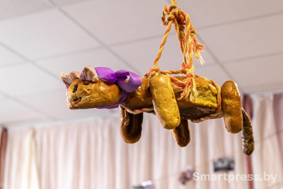 26-Кот из белорусского обряда Ката пячы.jpg