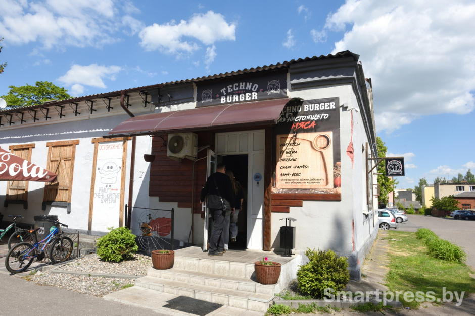 Технобургер Пружаны.JPG