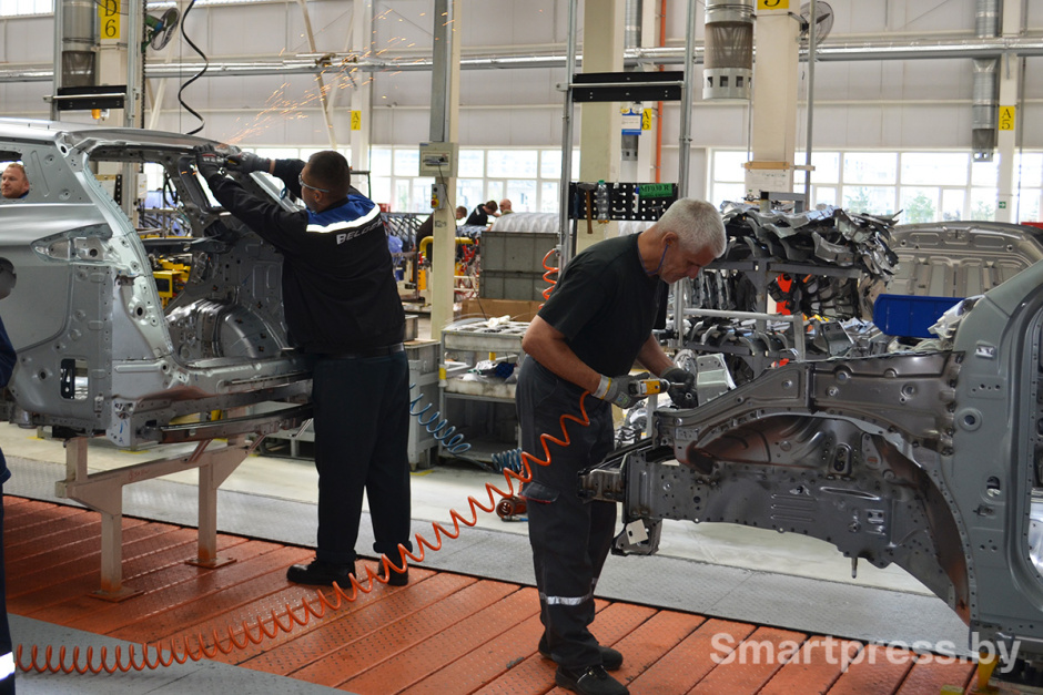 Завод BELGEE фото с конвейера