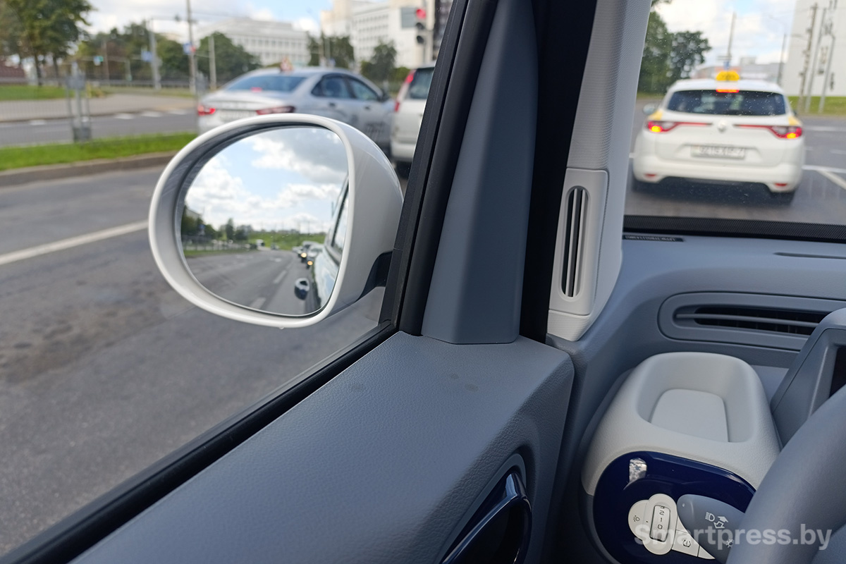 Зеркало зхаднего вида FAW Bestune Pentium Pony.jpg