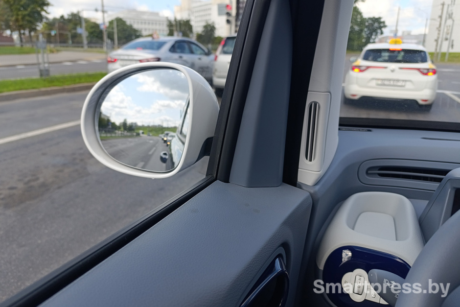 Зеркало зхаднего вида FAW Bestune Pentium Pony.jpg