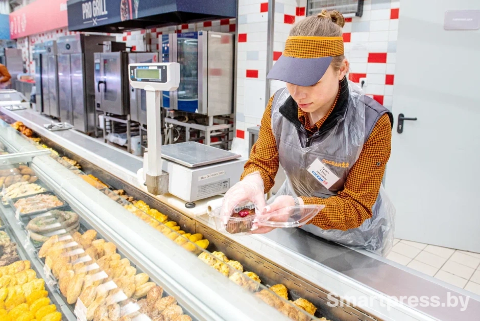 Мясной отдел с готовыми блюдами