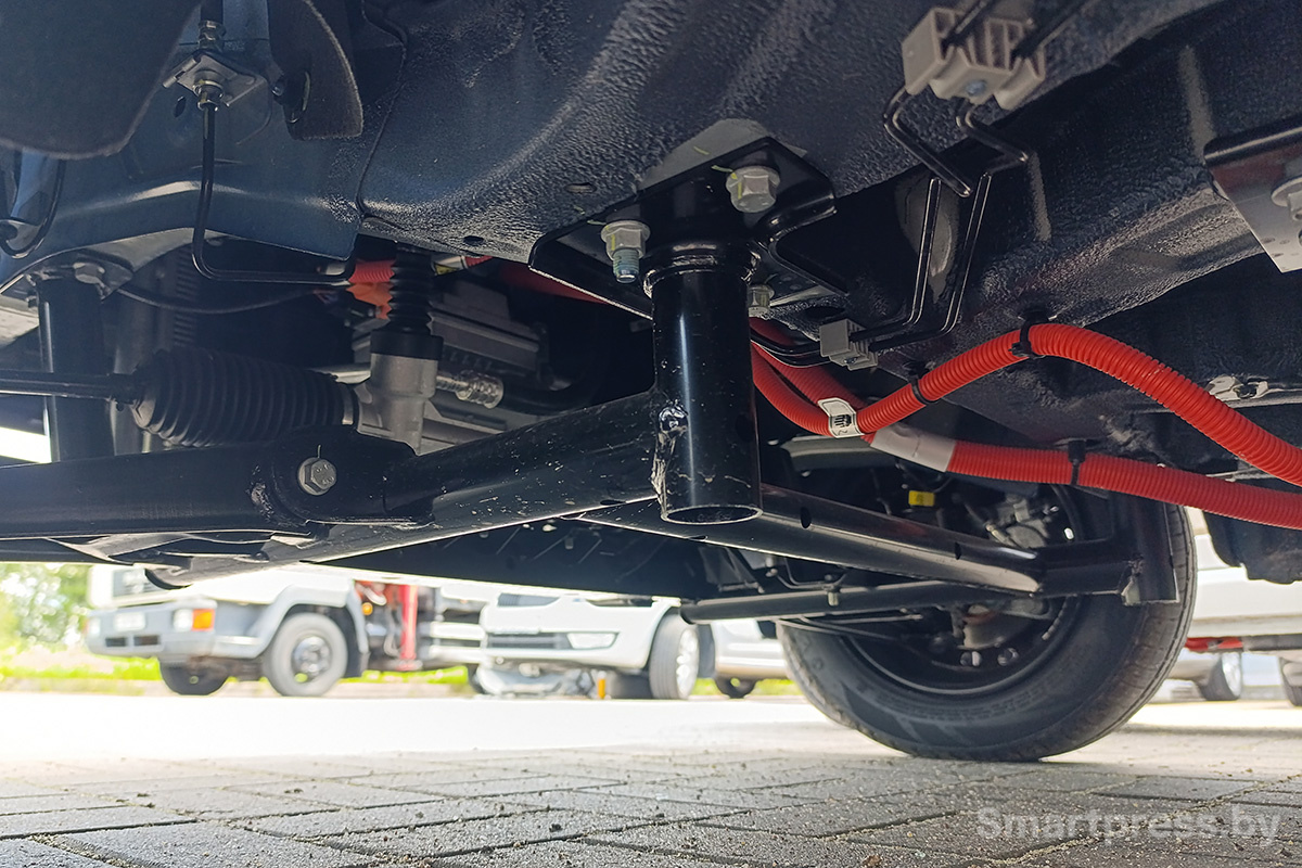 Передняя подвеска FAW Bestune Pentium Pony.jpg