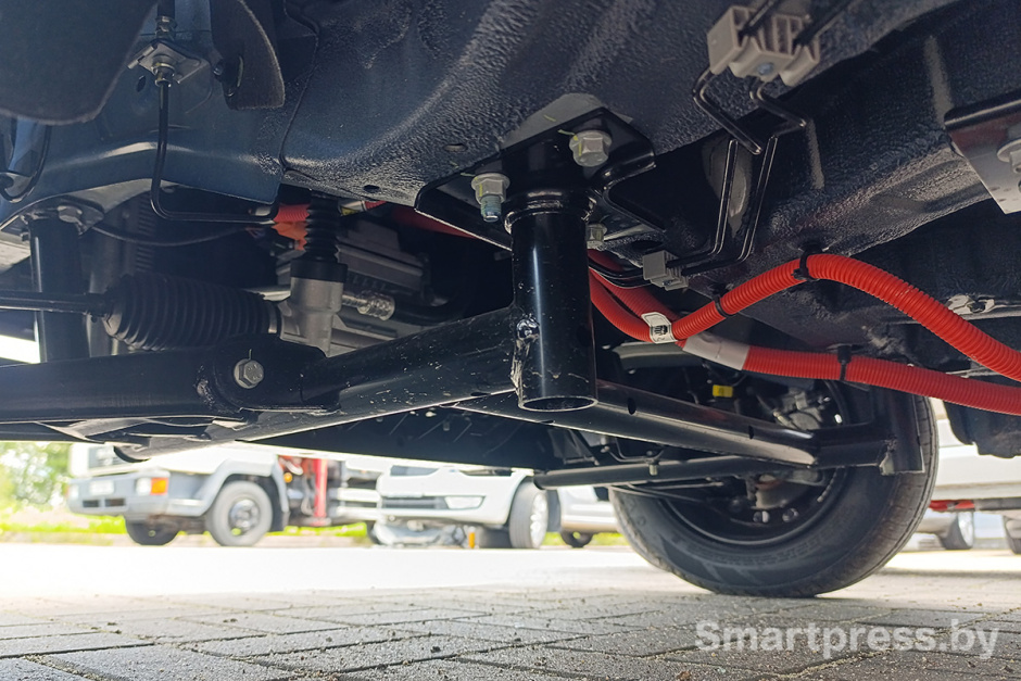 Передняя подвеска FAW Bestune Pentium Pony.jpg