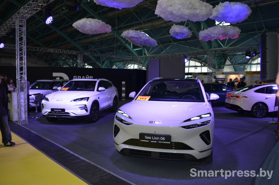 Автомобили BYD Автомобили BYD