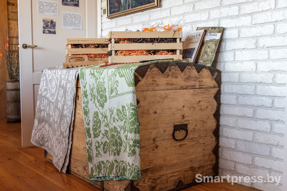 Кафе в агроусадьбе Ляліва 4.jpg Кафе в агроусадьбе Ляліва 4.jpg