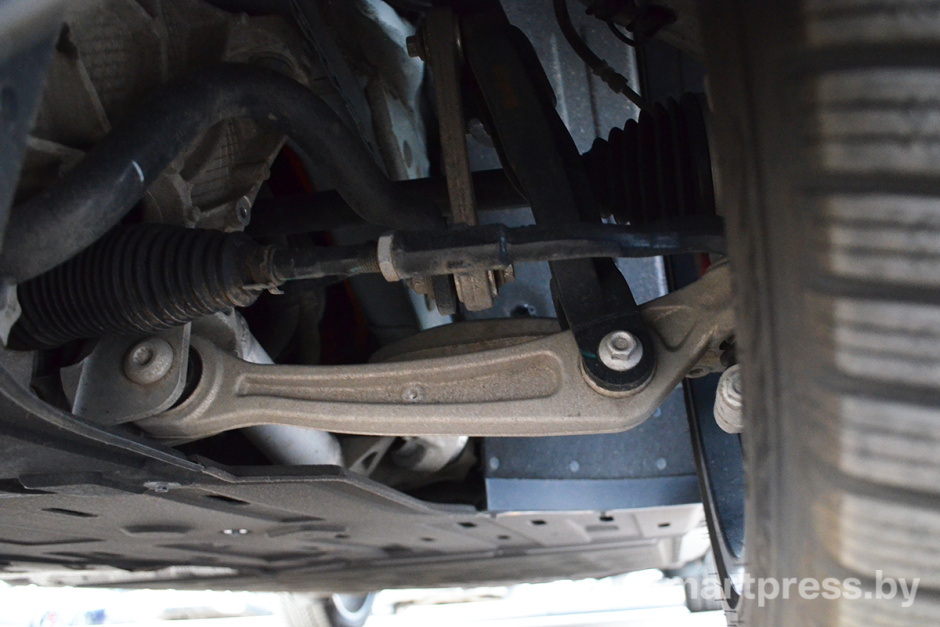 Передняя подвеска Seres 5.JPG