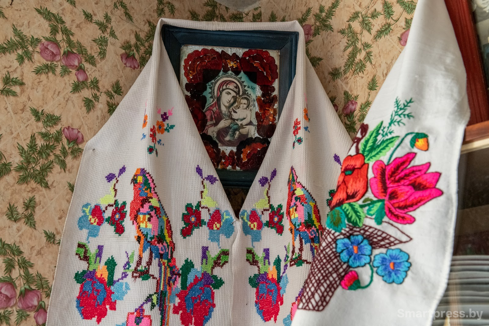 8-В доме Юлии Панчени из деревни Погост.jpg