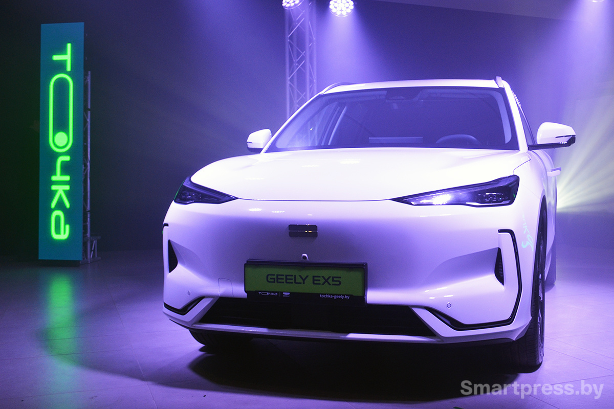 Geely EX50 в автоцентре Точка