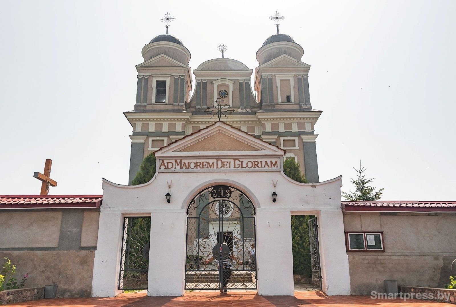 Костел Святого Тадеуша в деревне Лучай 1.jpg