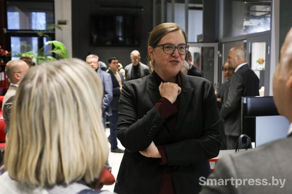 21-Посол Швейцарии Кристина Хонеггер-Золотухин.jpg