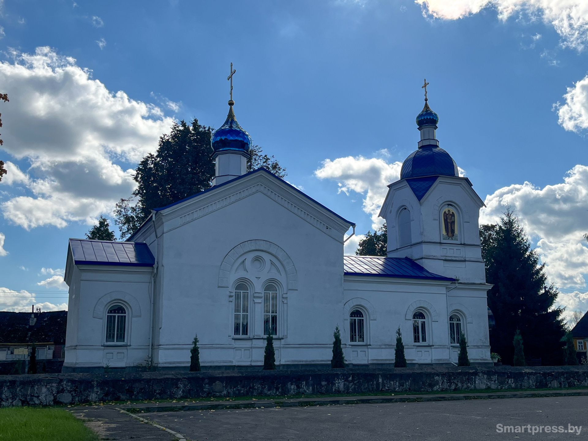 Дворец в Дятловском районе