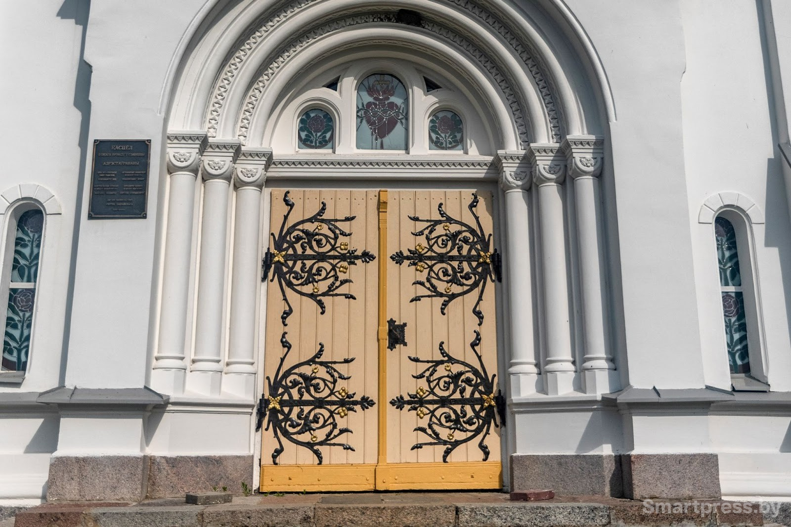 Костел Промысла Божьего в деревне Слободка 3.jpg