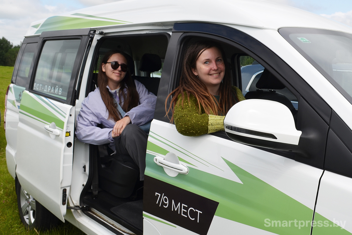 Журналисты Smartpress на Shineray M7.jpg