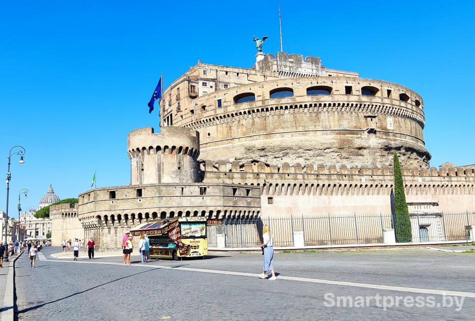 Замок Ангела в Рима.jpg