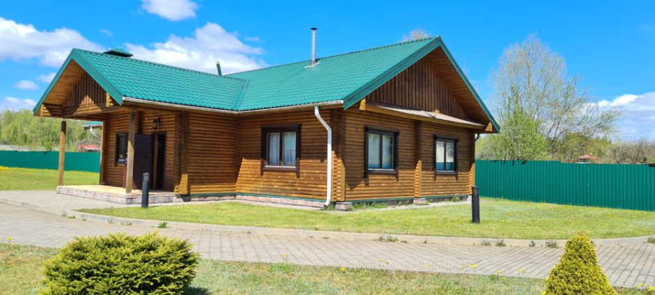 Почти новую базу отдыха на Нарочи снова продают на аукционе. В прошлый раз покупатель не нашелся (3).gif