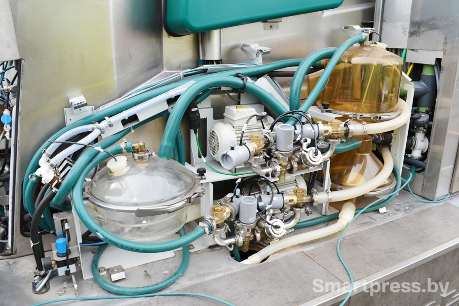 Система анализа молока роботизированного доильного модуля