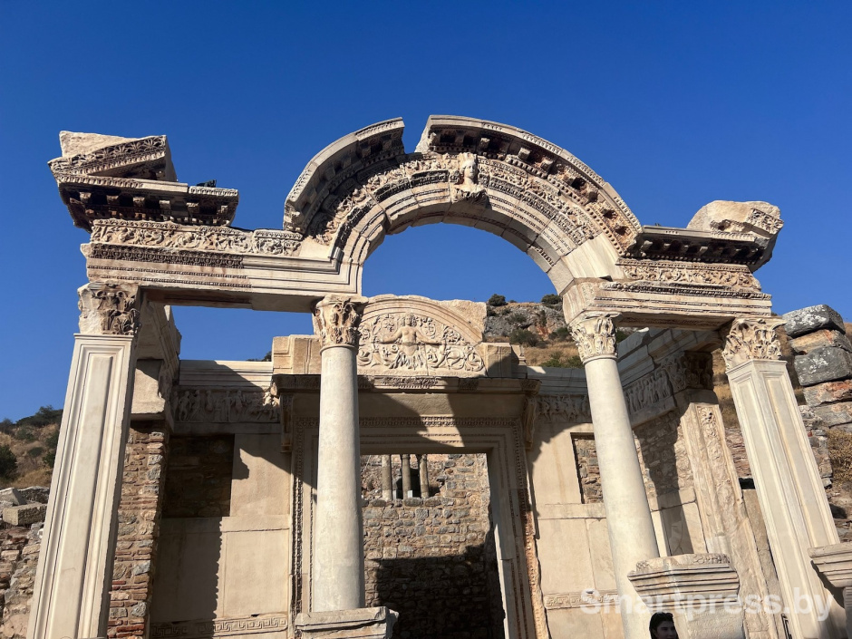 8-Эфес Турция.jpg