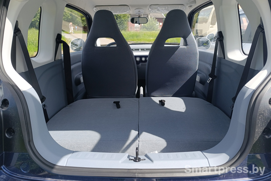 Багажник FAW Bestune Pentium Pony в разложенном виде.jpg