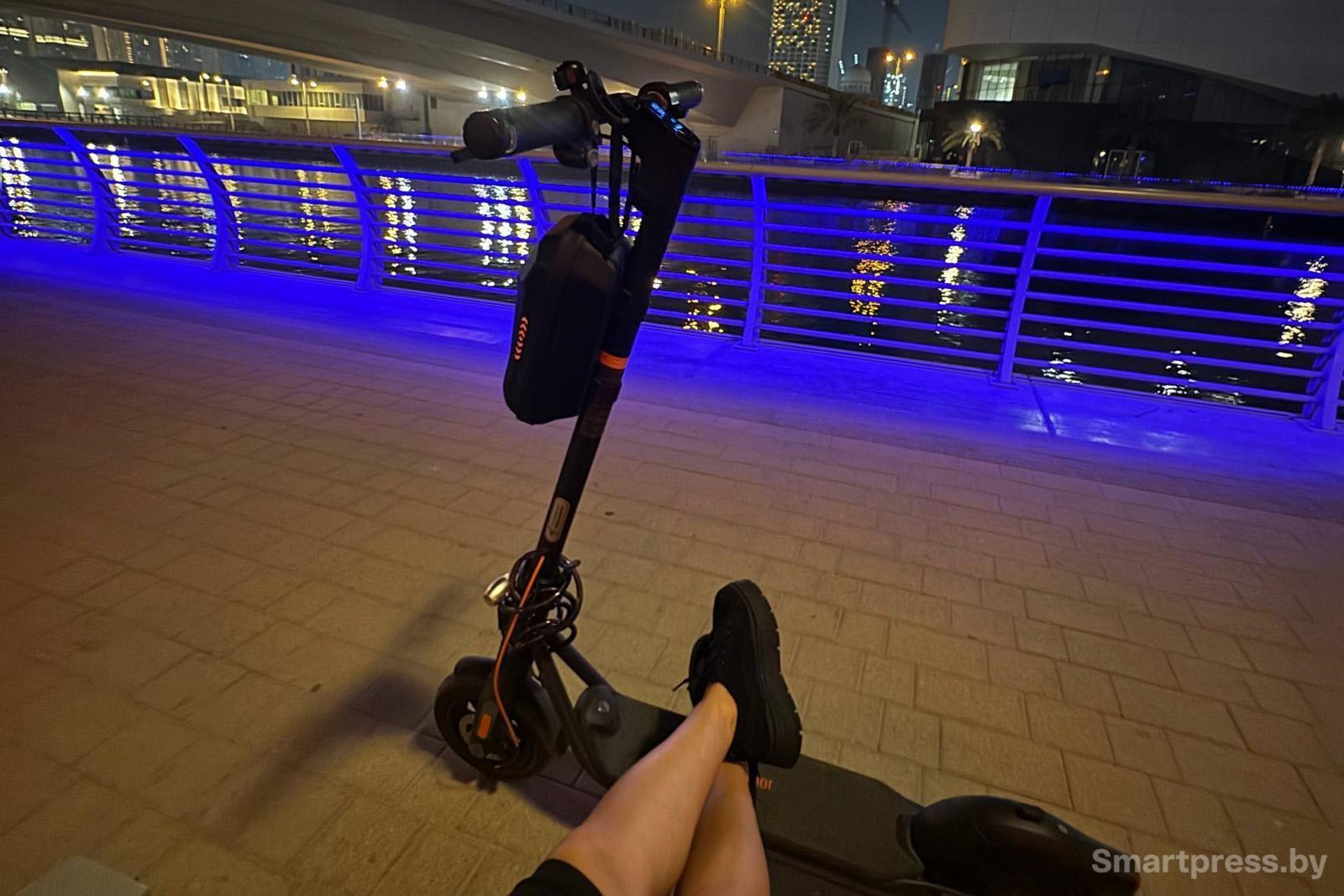 9-Тот самый скутер на котором девушка попала в ДТП.jpg