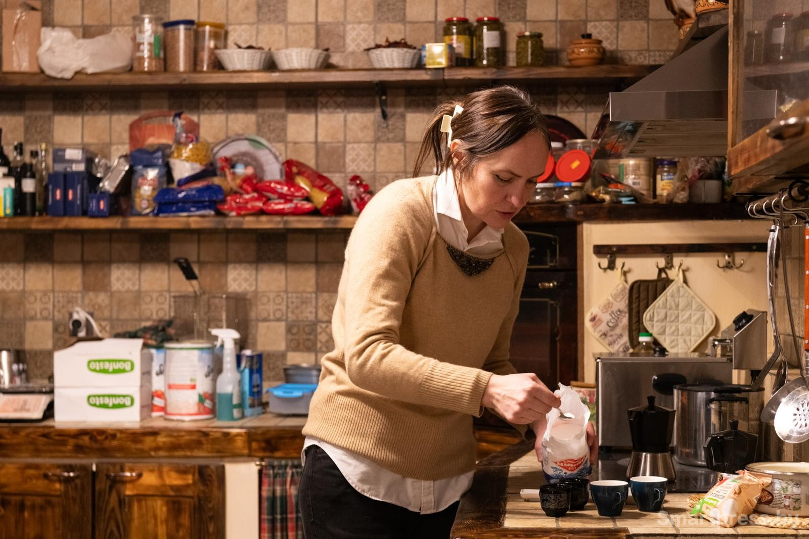 3-Утро Алины и Паоло начинается с гейзерной кофеварки.jpg