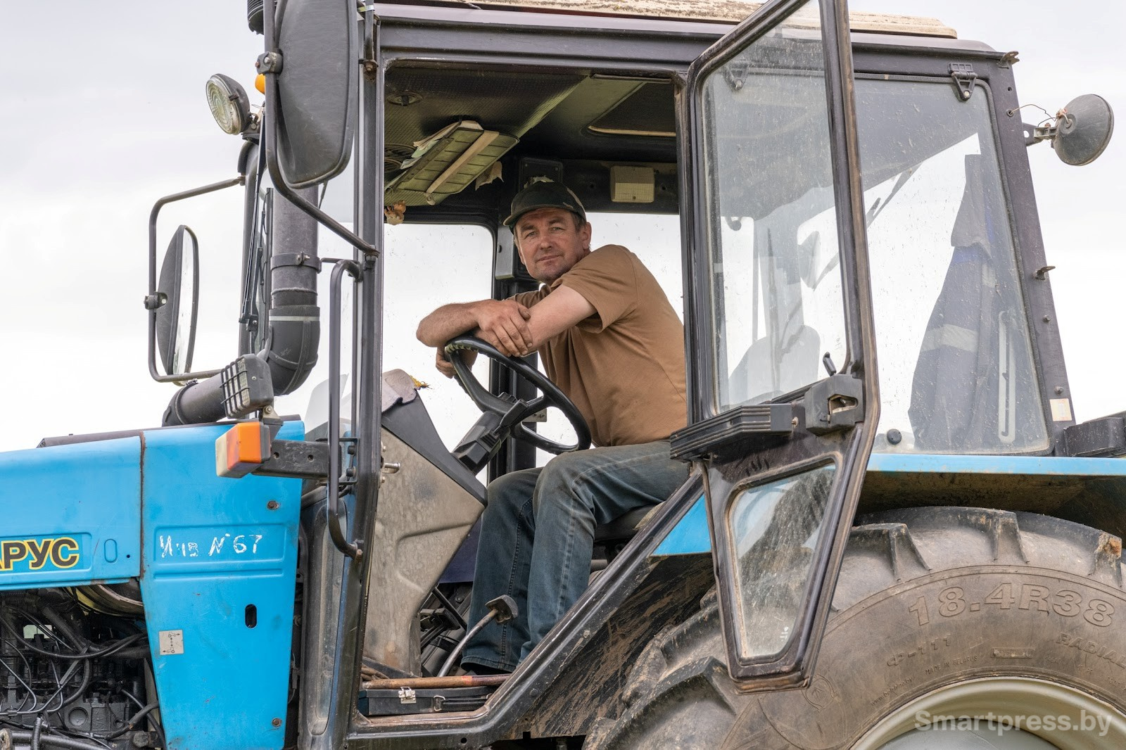 29-Как собирают ромашку в деревне Пищалово.jpg