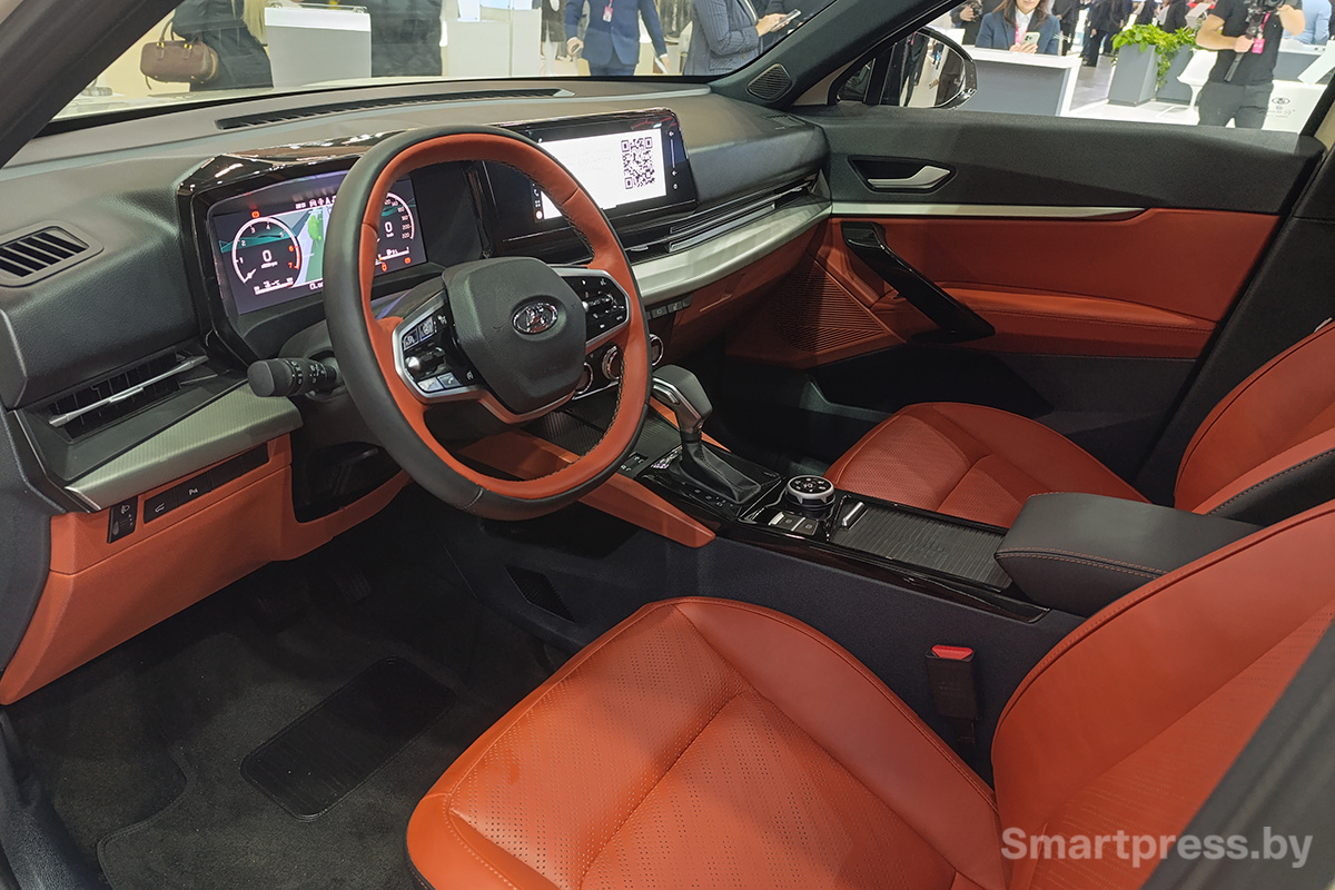 LADA Azimut водительское место