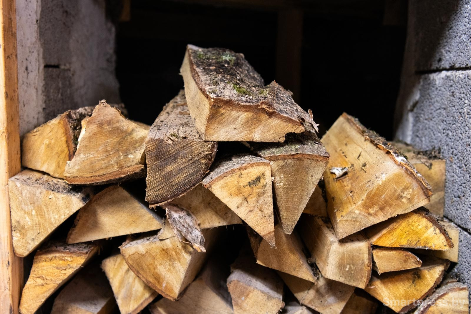 11-Дрова для печки.jpg