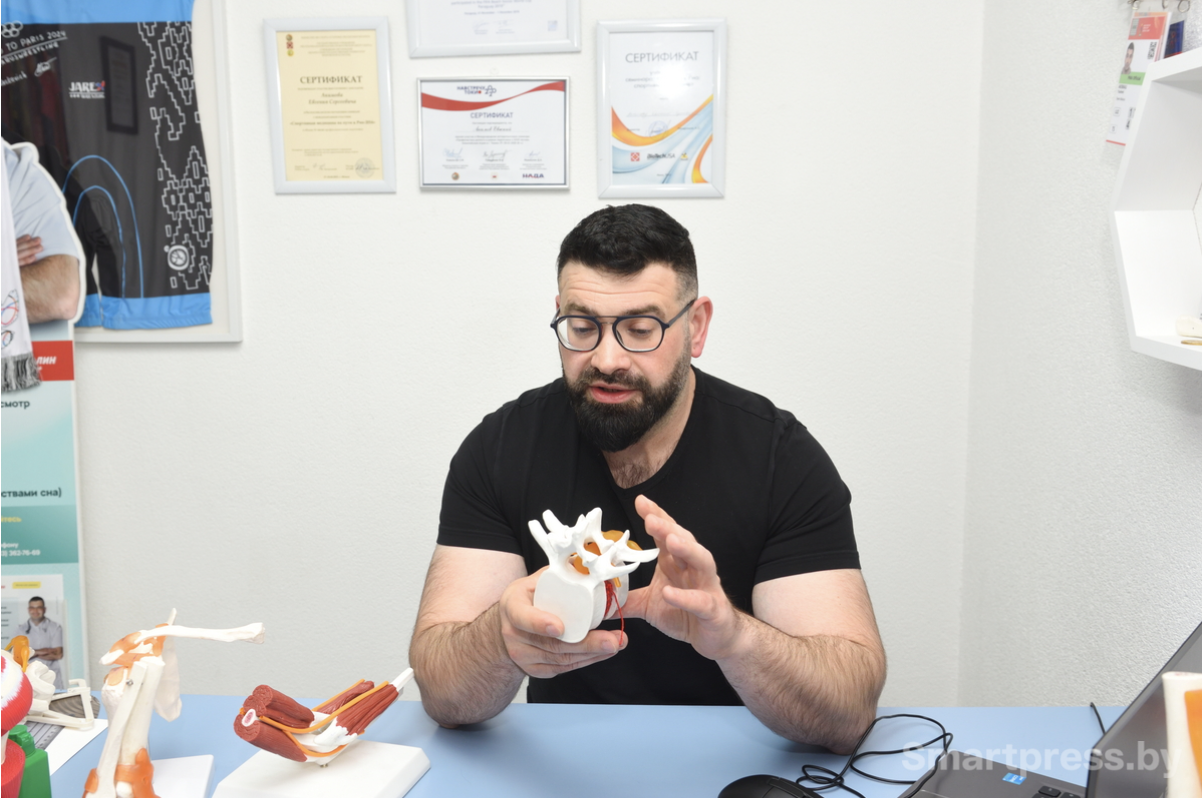 Евгений Акимов 5.png