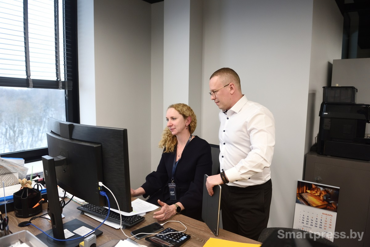 горящие глаза сотрудников