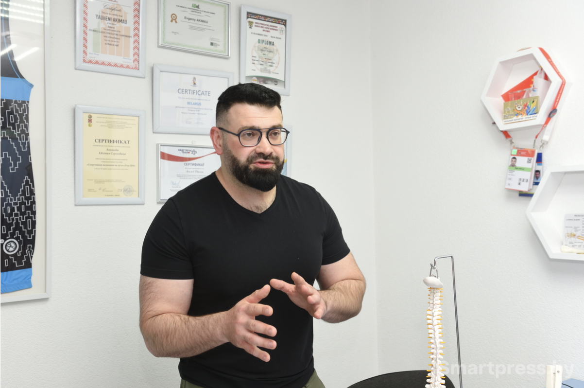 Евгений Акимов 4.png