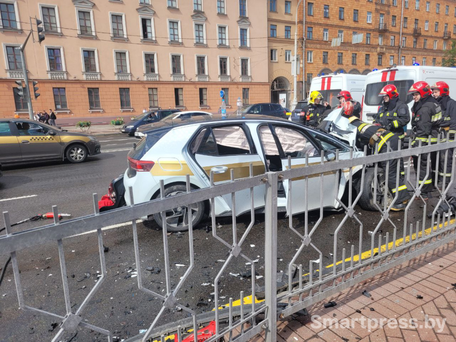 ДТП Независимости-Сурганова 4.jpg