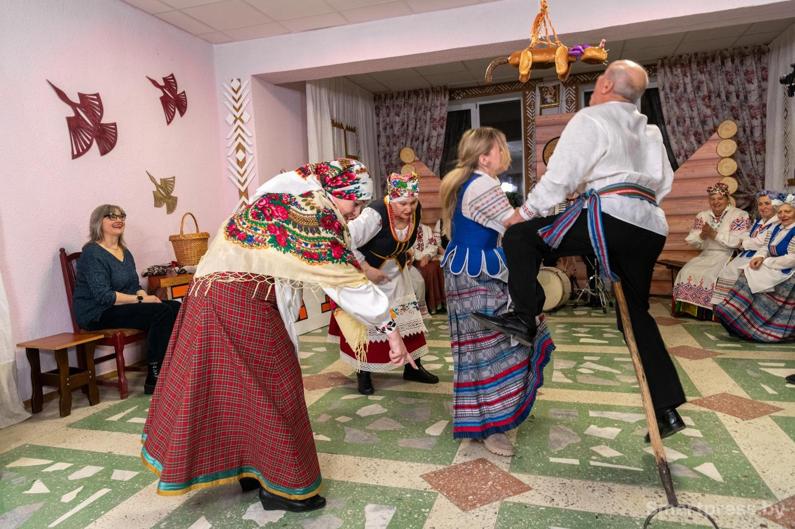 30-В этот вечер все попытки откусить кота были неудачными.jpg