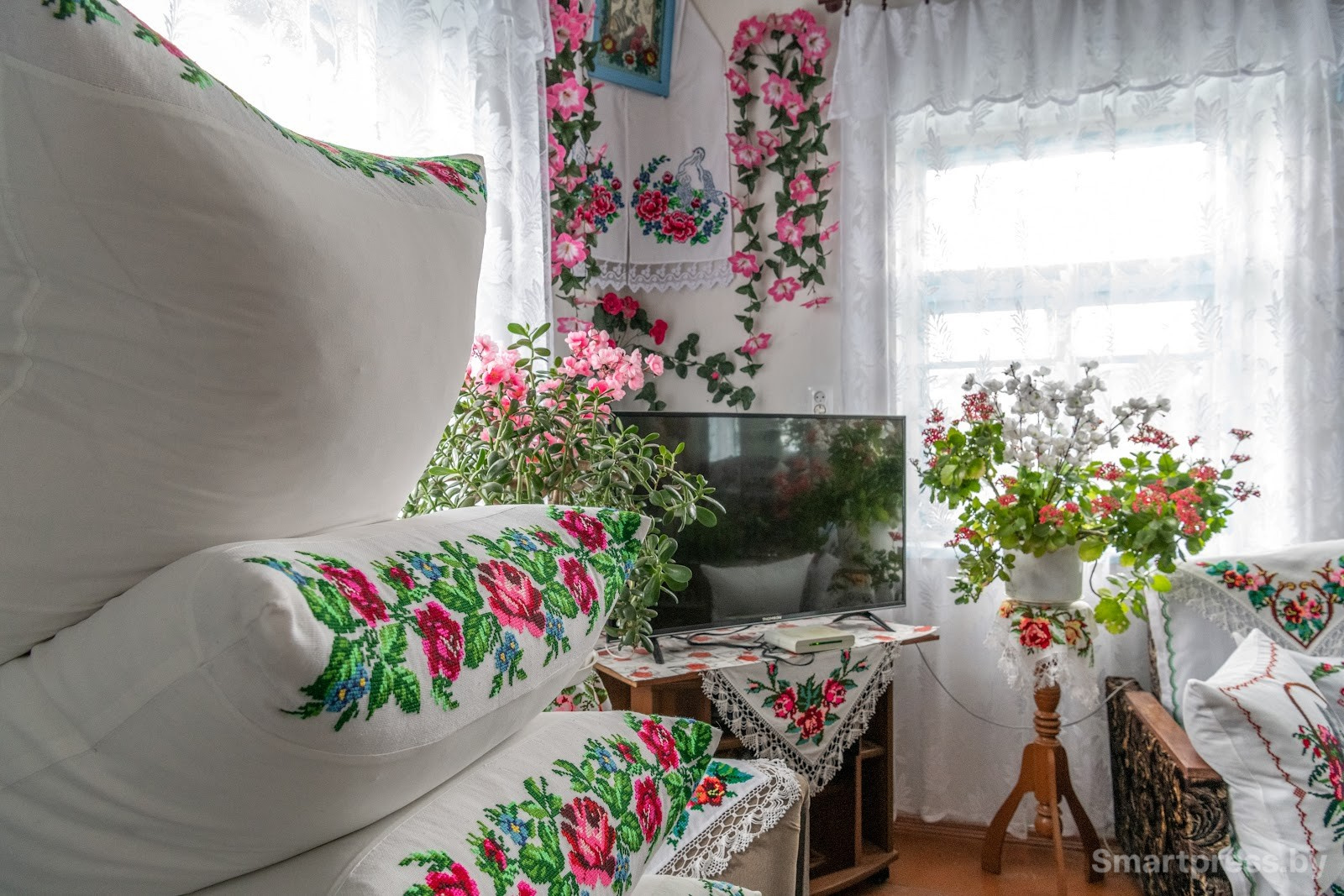 Вера Колесо из деревни Ситница и ее вышиванки 17.jpg