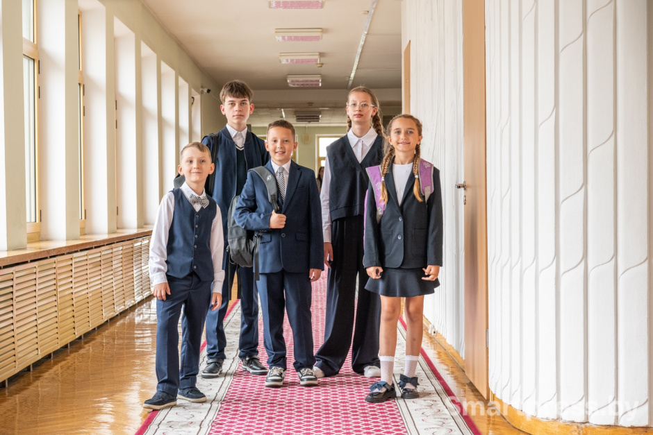 новая коллекция школьной одежды