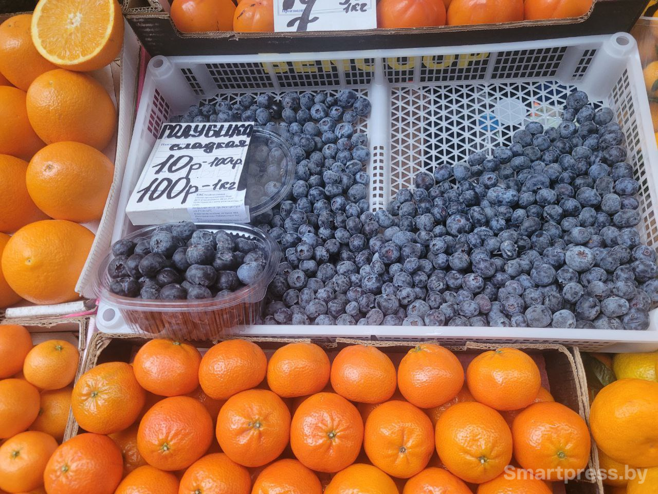 голубика по 100 рэ за кг голубика по 100 рэ за килограм