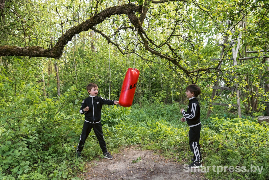 15-Дети семьи Остроух.jpg