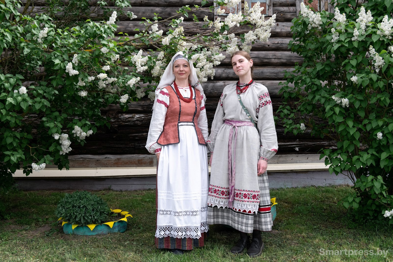 В деревне Погост водят Юрьевский хоровод 27.jpg