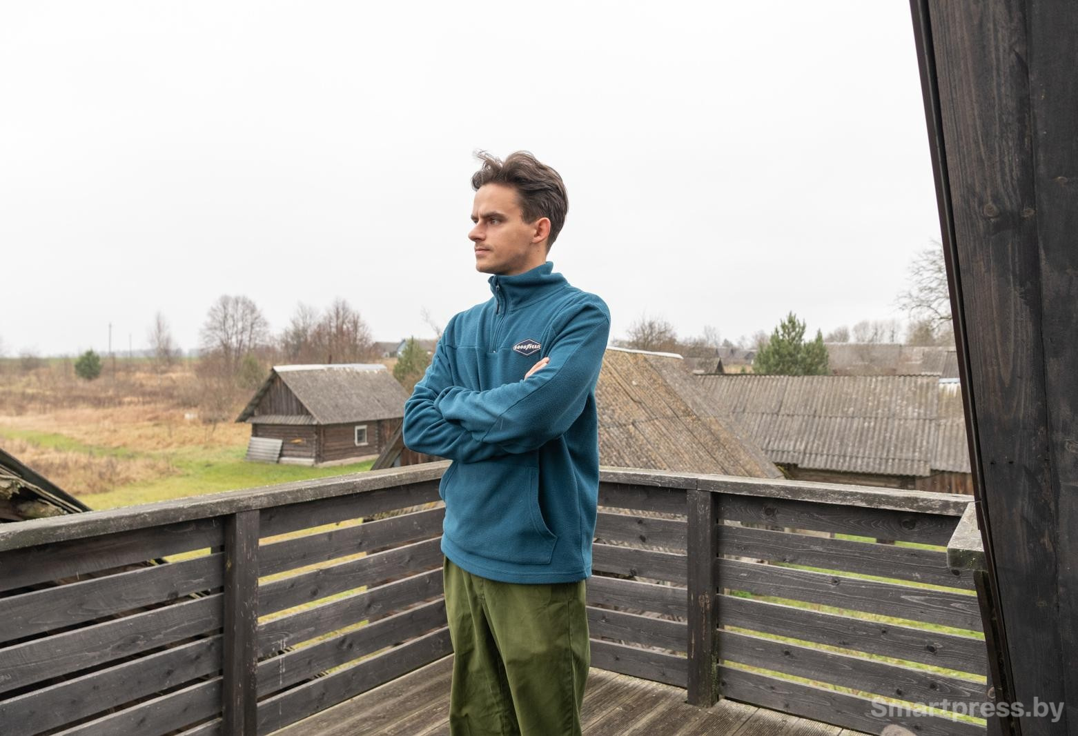 1-Роман Жук полгода назад переехал в тихую деревню.jpg