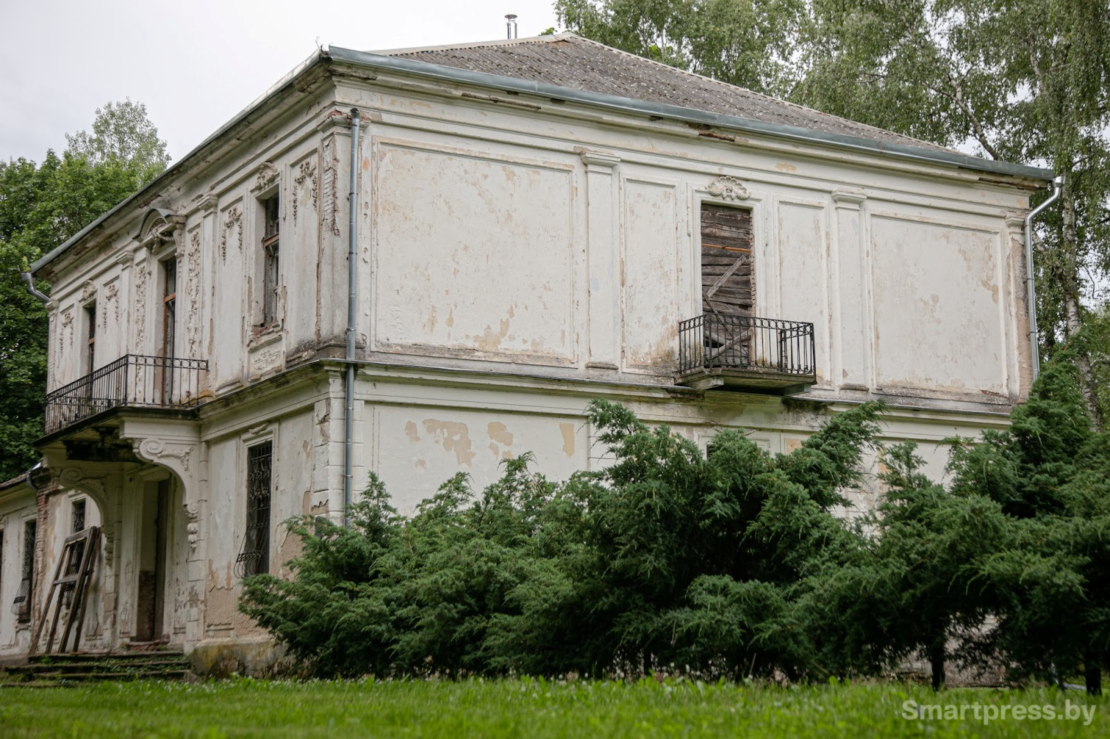 3-Усадьба Игнатичи в дерене Калинино.jpg