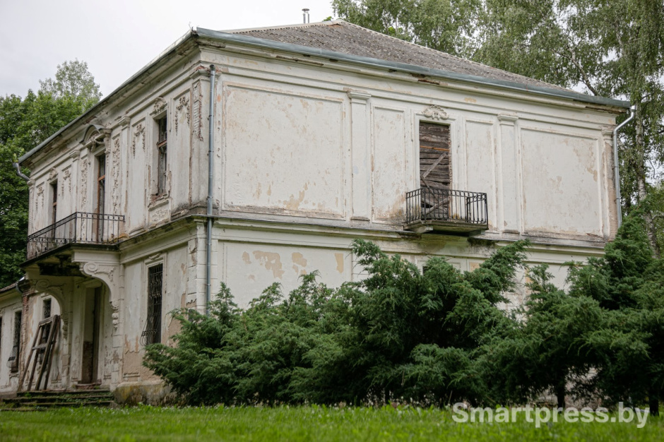 3-Усадьба Игнатичи в дерене Калинино.jpg