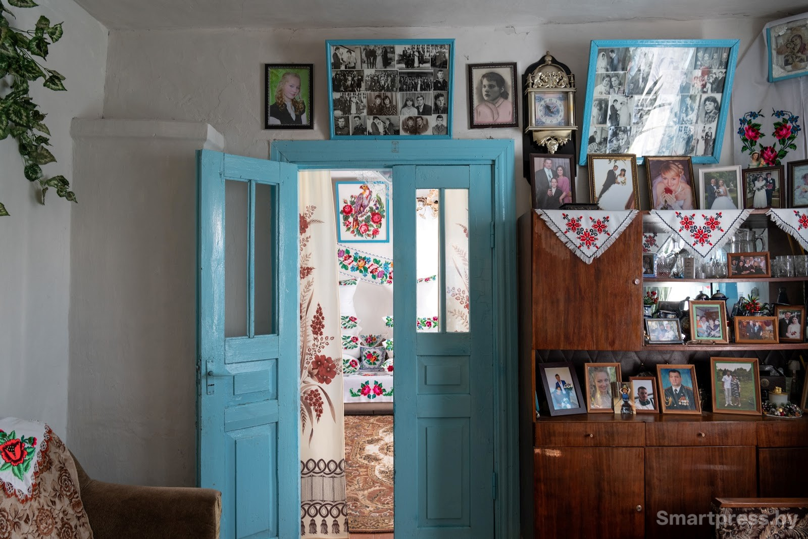 Вера Колесо из деревни Ситница и ее вышиванки 13.jpg