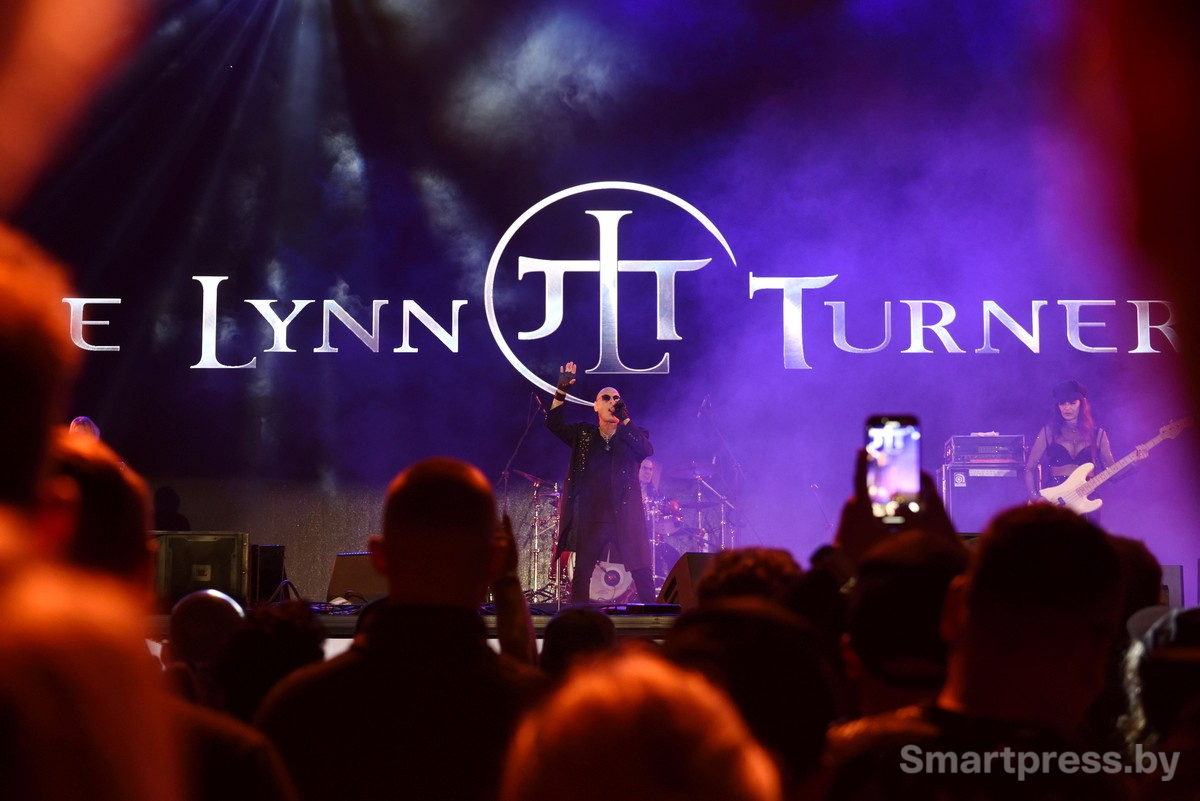 7-Джо Линн Тернер на фестивале Солнцестояние-2025.jpg