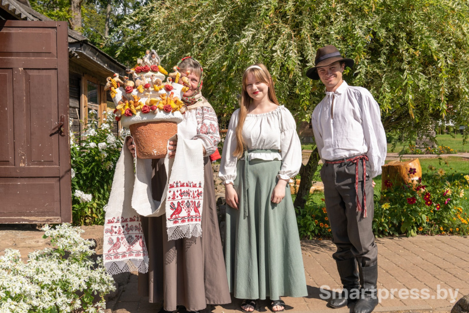 9-Шуточная свадьба в Суле.jpg